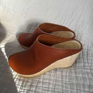 Sven Wedge Mules Size 6 to 6.5US
